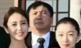 娱乐圈吃瓜贴吧最新消息,某明星恋情曝光，背后真相令人震惊！